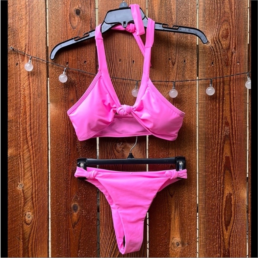 Bikini Set - Picture 2 of 4